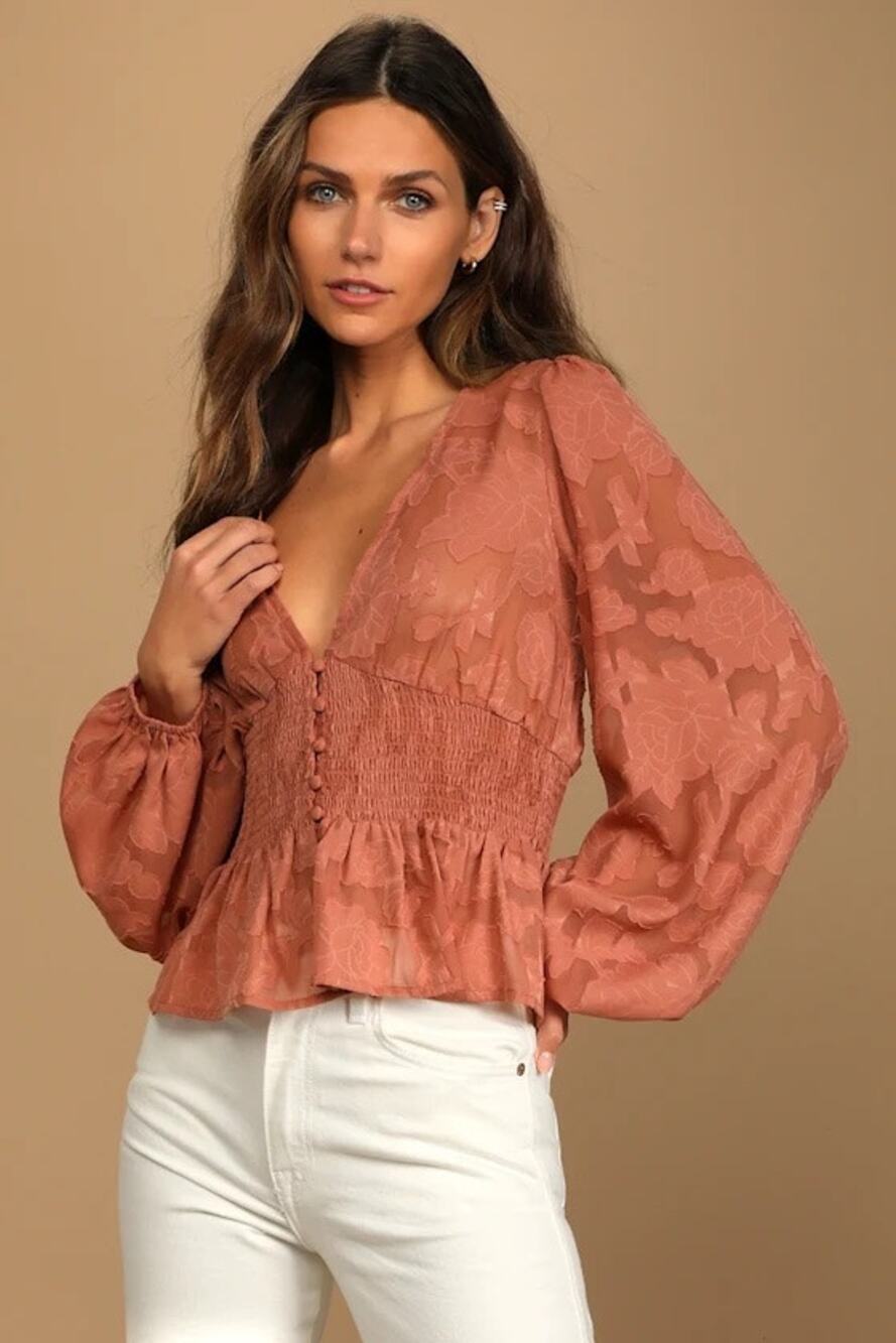 Lulus Top Women’s Small Patio Date Rusty Rose Floral Jaquard Sheer Blouse Fairy